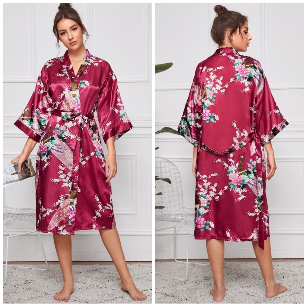 New Red Floral Satin Silk-Like Kimono Robe